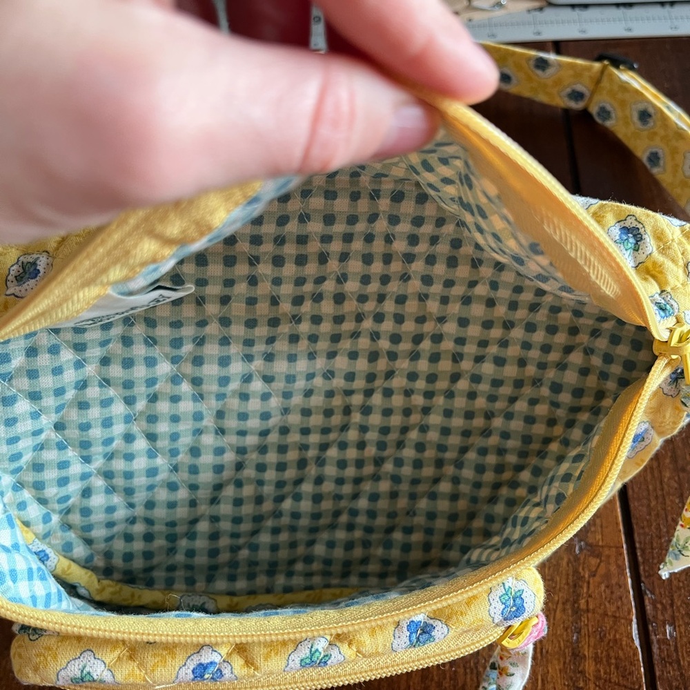 RARE Vintage Vera Bradley Elizabeth Yellow Floral Fanny Shoulder Pack Bag Purse - Picture 4 of 6